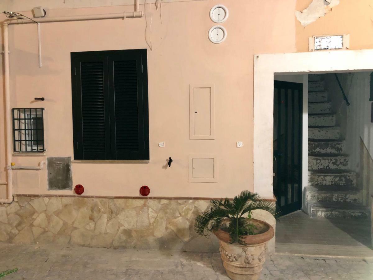 Vicolo Dei Pescatori Terracina Apartment Екстериор снимка